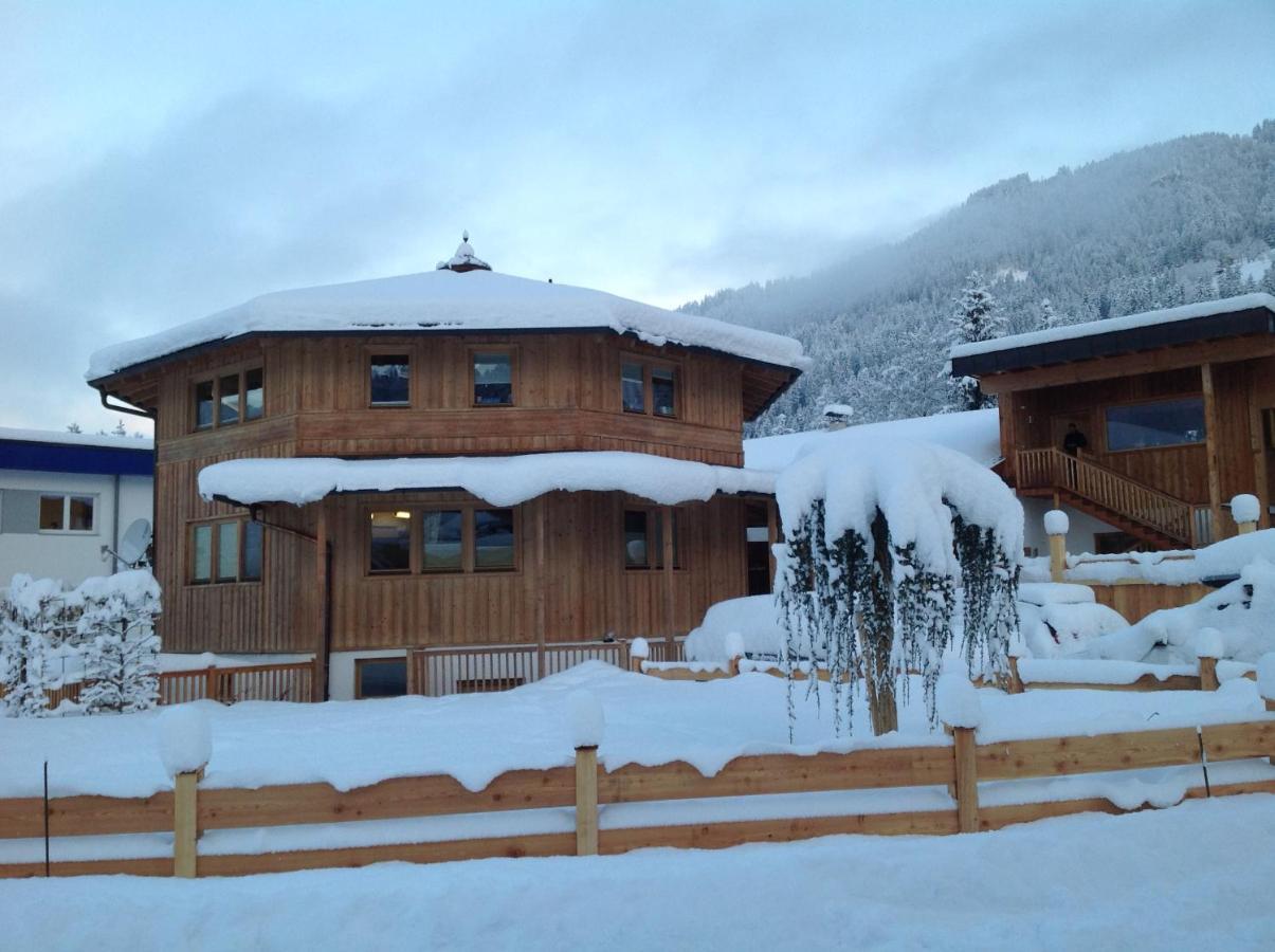 Ferienhaus Oktogon Itter Exterior photo
